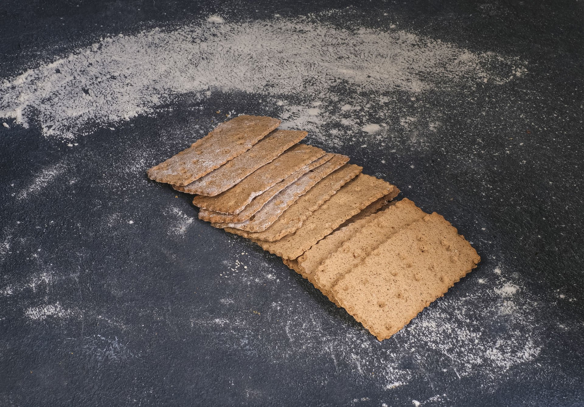 Glutensiz Tarçınlı Beş Çayı Biskuvi