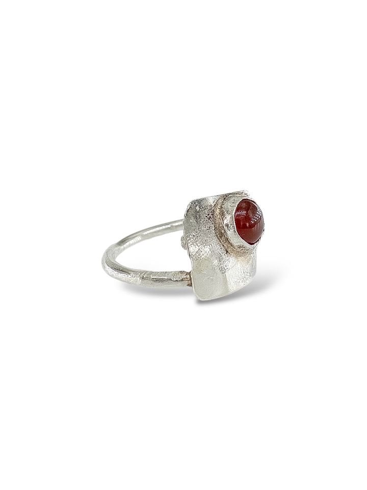 Crimson Cube Yüzük