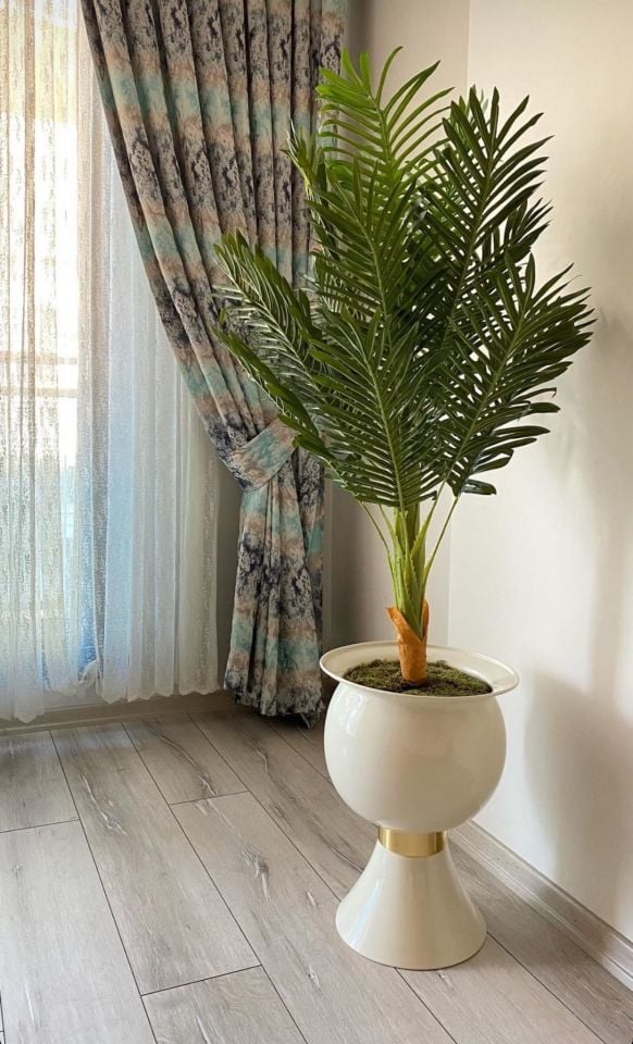 Yapay Arekalı Saksı No:13