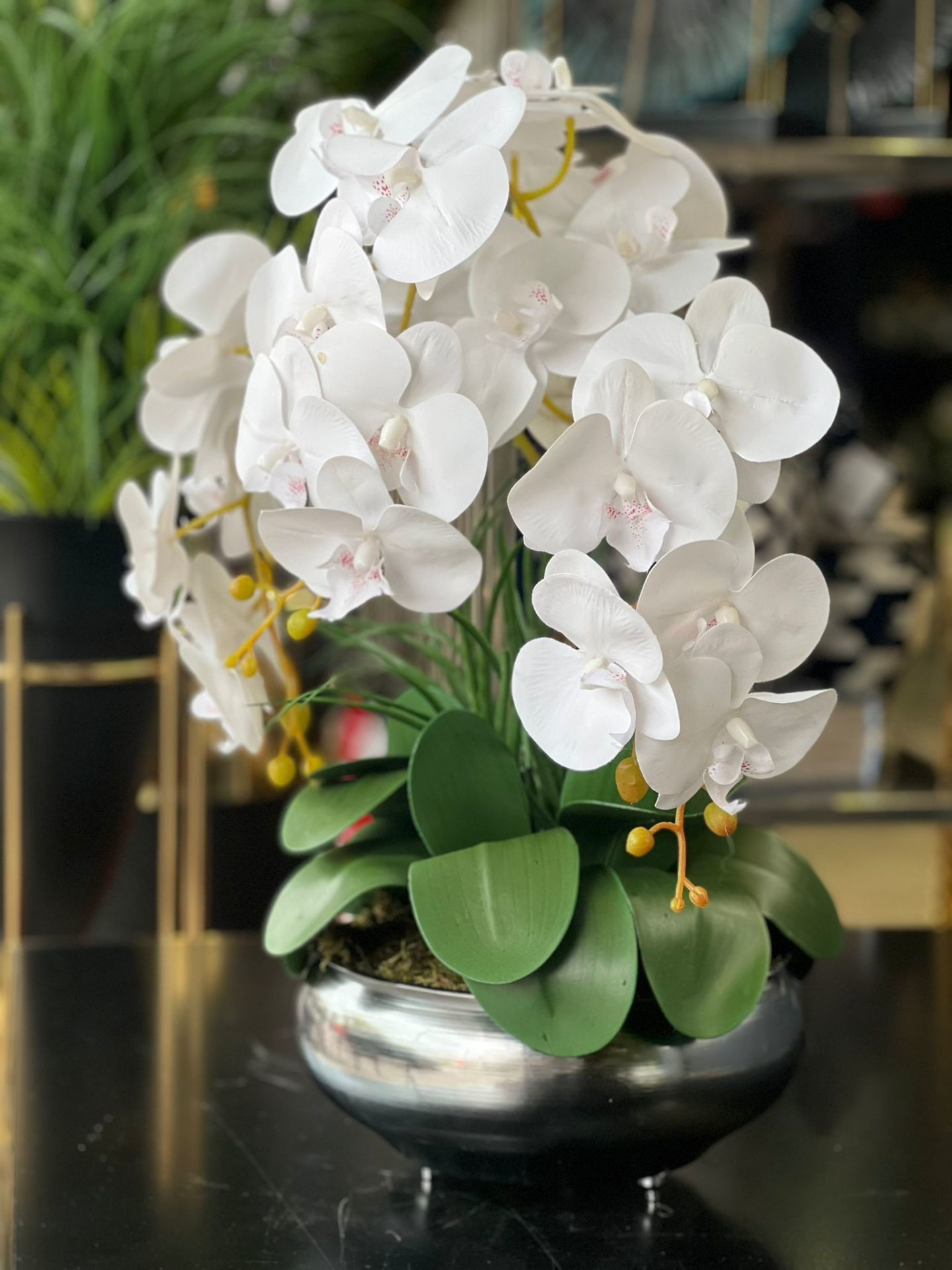 3 Dallı Islak Orkideli Gümüş Vazo