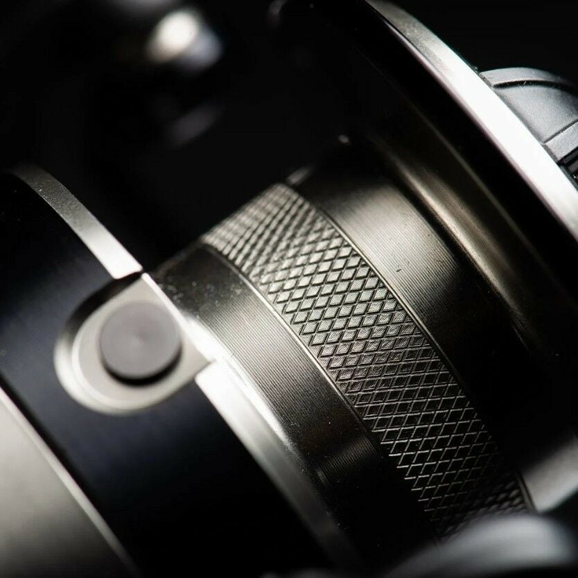 YekOutdoor Profesyonel Olta Seti Okuma Makaira Surf 4,30 cm 100-250 gr 3 Parça Yellow Surf Kamışı&Savage Gear SGS8 8000 FD 8+1BB Olta Makinesi