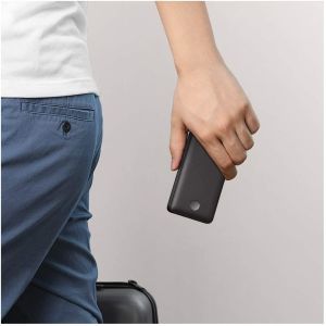 Anker A1363 PowerCore Select 20000 mAh Taşınabilir Hızlı Şarj Cihazı, PowerIQ 2.0 18W Çift Çıkışlı, Siyah