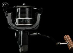 YekOutdoor Yüksek Kalite Hazır Olta Seti Okuma Alaris Tele Surf 390 cm 100-200 gr Surf Kamışı&Okuma LS 8K Baitrunner (5,3;1) 5+1 bb Olta Makinesi