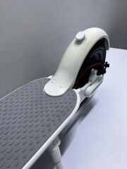 Xiaomi Mijia M365 Elektrikli Scooter Beyaz (OUTLET) (12 AY EVOFONE GARANTİLİ)