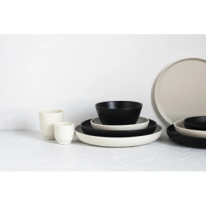 Revol Gourment Siyah Düz Tabak 22 cm