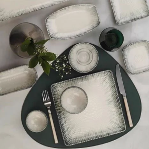Kütahya Porselen Iceberg Düz Tabak 27 cm