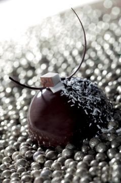 Demarle Flexipan Half Sphere Cake Mold
