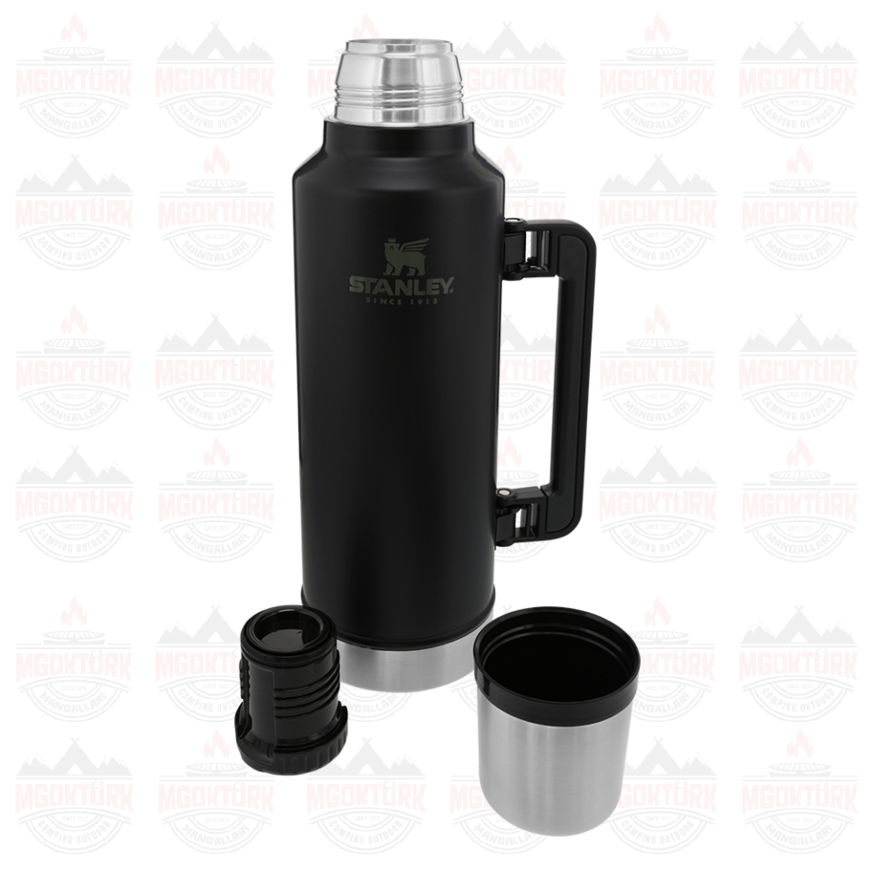 The Legendary Classic Bottle 1.9L / 2.0QT Matte Black Pebble 10-07934-004 / 6939236347594