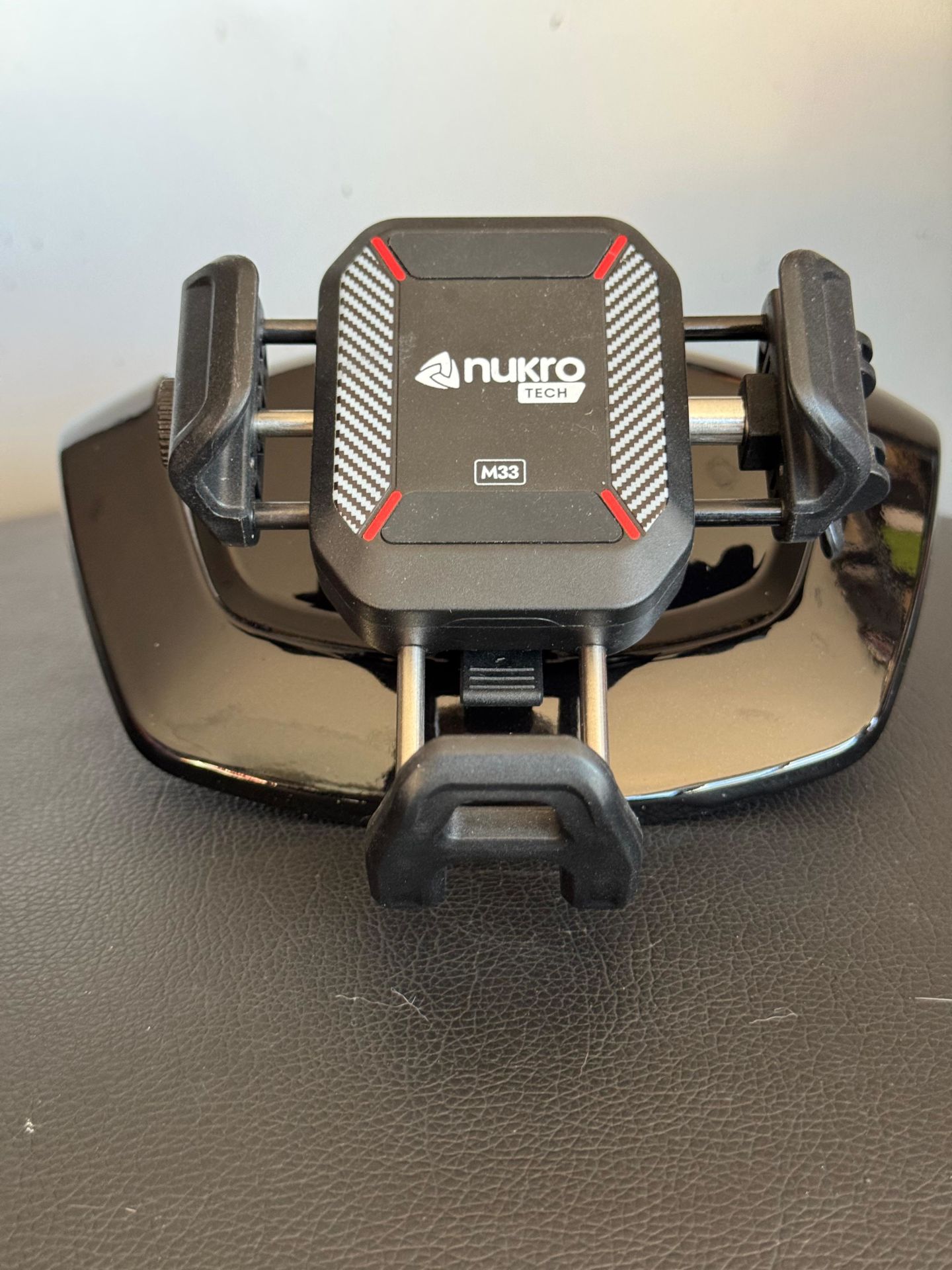 Nmax 125-155 2021\24 Kapaklı Telefon Tutucu