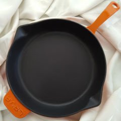 Lava Cast Iron Round Frying Pan Diameter(Ø)28cm with Cast Iron Monolithic Handle. - Orange