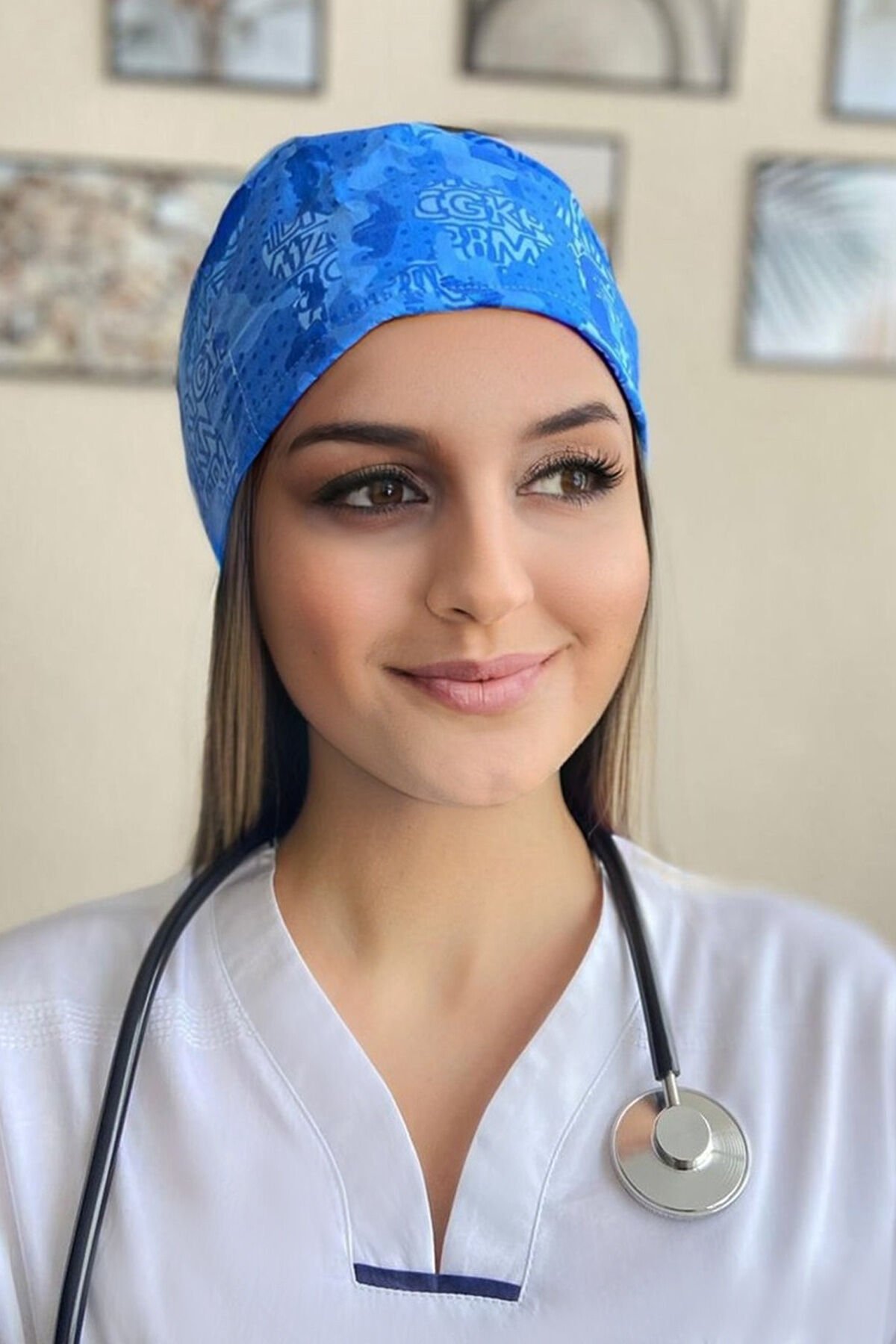 Açık Yazı Baskılı Mavi Doktor Hemşire Cerrahi Bone