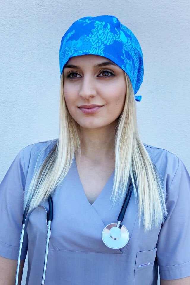 Açık Yazı Baskılı Mavi Doktor Hemşire Cerrahi Bone