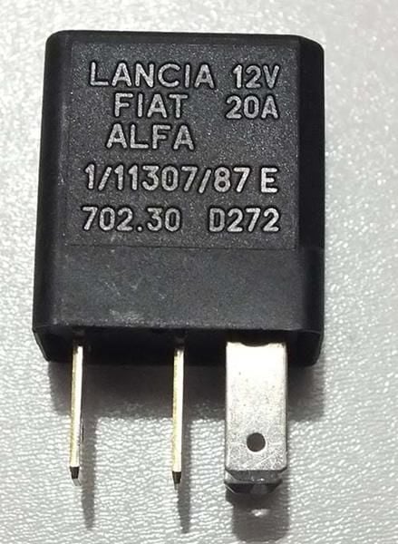 0603010 MİCRO RÖLE 12V 20 AMPER 4 FİŞLİ SİYAH-MTA 3615-46520421