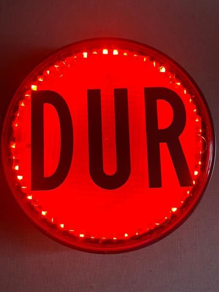 DUR LEVHASI LED IŞIKLI SERVİS ARAÇLARINA UYGUN STOP LAMBASI-AFT HMA902-HMA902