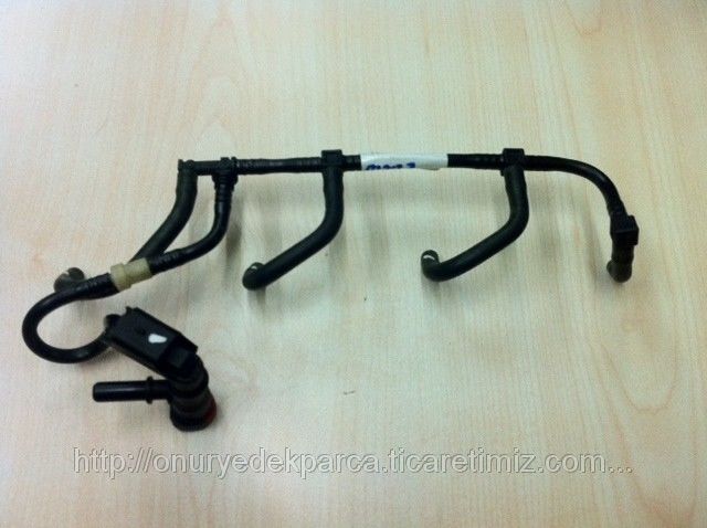YAKIT GERİ DÖNÜŞÜM BORUSU CLIO IV-FLUENCE-TALİSMAN-KANGOO III 1.5DCI-MY 166717694R-8201003973-166717694R