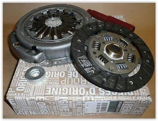 DEBRİYAJ SETİ CLIO IV 1.2 16V D4F 12-MY 302055580R-302055580R