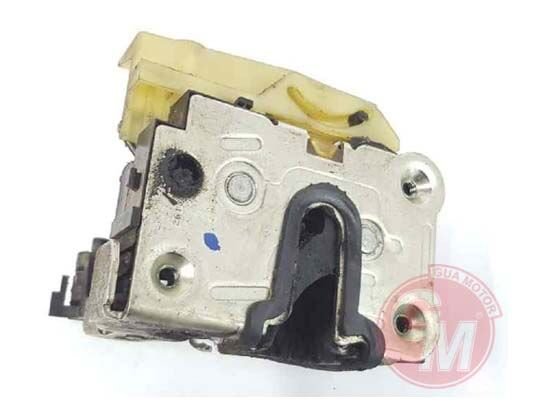 KAPI KİLİDİ ÖN SAĞ RENAULT DOKKER LODGY-GUA 41882-805027593R