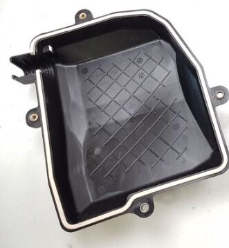 ENJEKSİYON BEYİN KAPAĞI RENAULT CLIO V-AFT 310E91927R-310E91927R