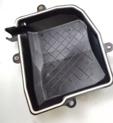 ENJEKSİYON BEYİN KAPAĞI RENAULT CLIO V-AFT 310E91927R-310E91927R