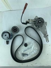 TRİGER SETİ DEVİRDAİMLİ SOKETLİ CADDY-PASSAT-LEON-SUPERB-KODIAQ-A4-A5-A6 2.0 TDI 2016 DTUA-DSUD-DTRB-DTRD-DEZE-DTNA-GATES KP15695XS-1-05L198119A-05L198119B-05L121011
