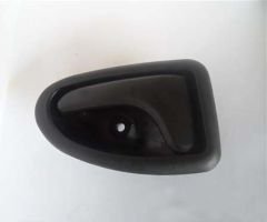 KAPI İÇ AÇMA KOLU SOL CLIO-KNG-MGN-LOGAN CONTALI-EGEKARAYEL 144-8200667104-7700434716-7700432707