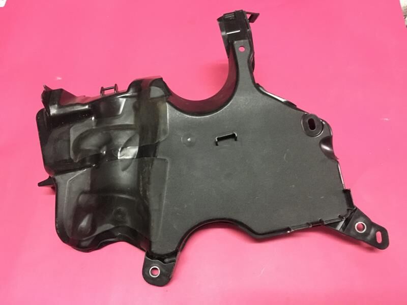 MOTOR ÜST ENJEKTÖR KORUMA BAKALİT KAPAĞI CLIO V MGN IV DUSTER II 1.5 DCİ-OEK 175B10600R-175B10600R