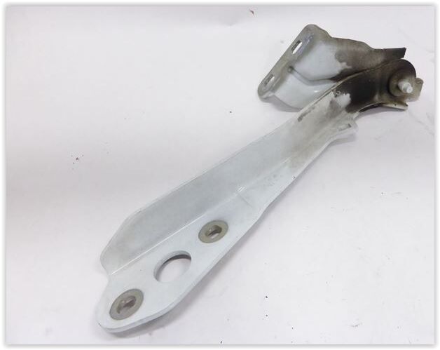 KAPUT MENTEŞESİ SOL MASTER III-OEK 654010006R-654010006R
