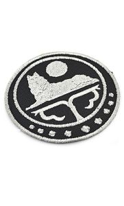 Çeçen Bayrak Nakışlı, Yuvarlak Etiket (Siyah) Çapı 8 cm