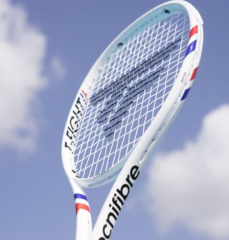 Tecnifibre T-Fight V2 255 (Kordajlı) Yetişkin Tenis Raketi