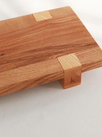 Pia Cutting Board