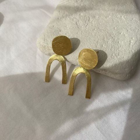 Dot Earrings