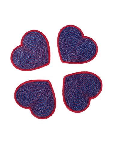 Kalp Nakışlı Bardak Altlığı