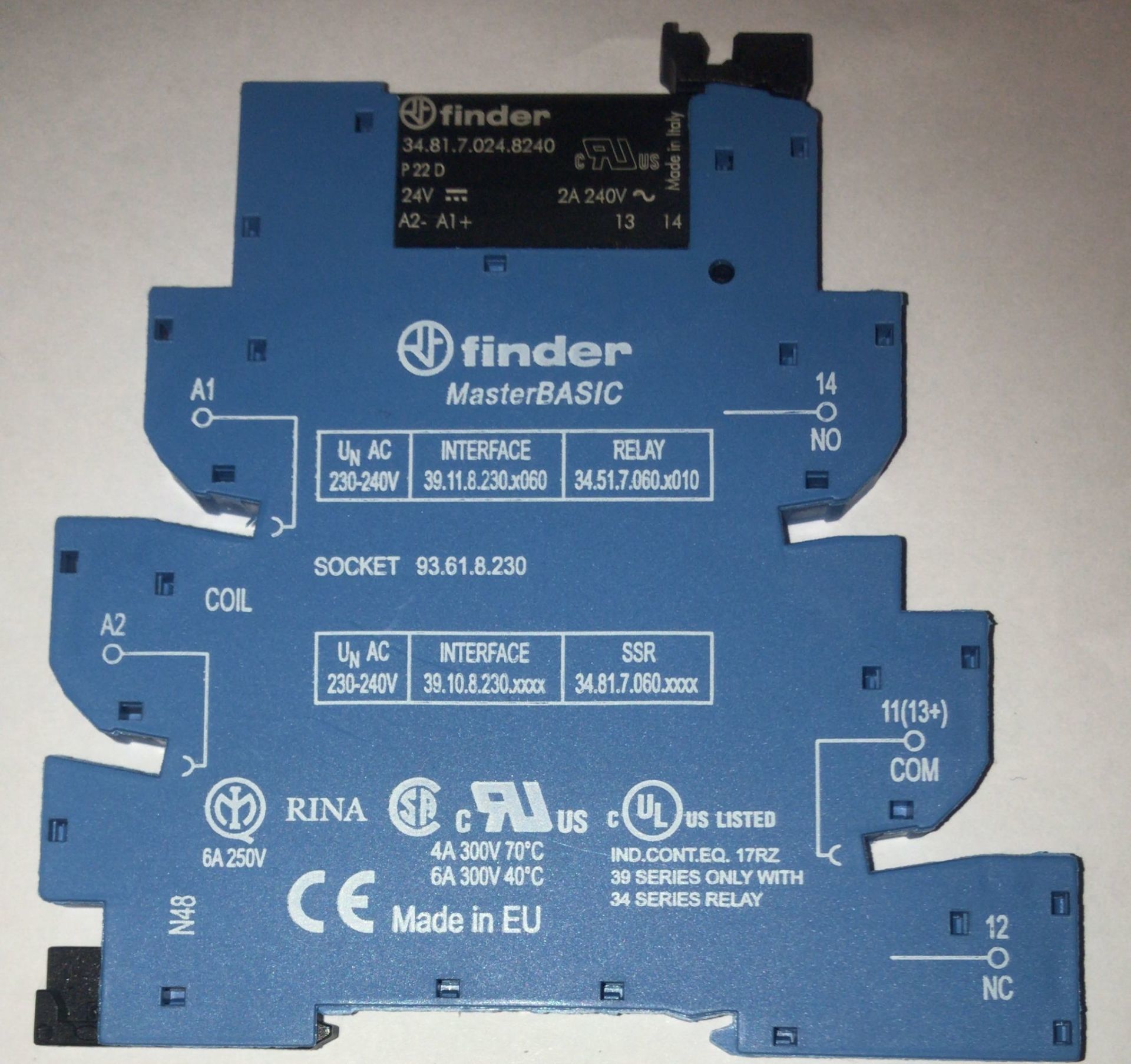 Finder F.38.81.7.024.8240-24V DC-220V AC  Takım Ssr Röle