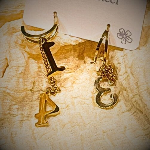 گوشواره عداد طلای