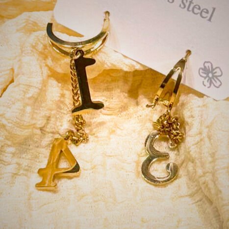 گوشواره عداد طلای