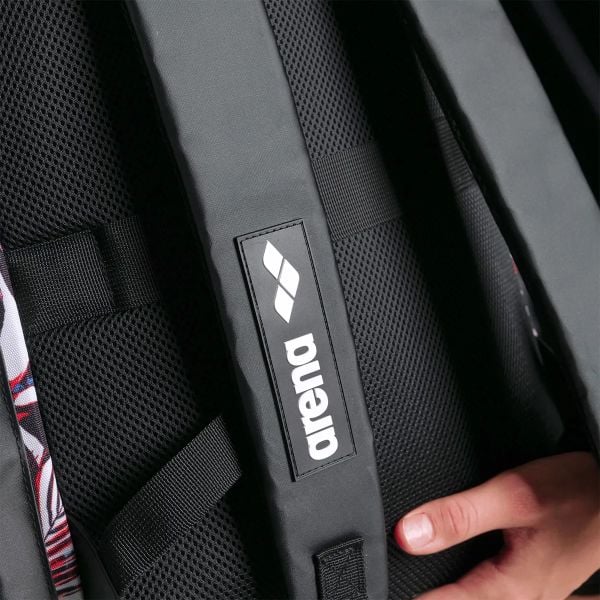 ARENA YÜZÜCÜ ÇANTASI RENKLİ 35 L SPIKY III BACKPACK 35 ALLOVER 006273129