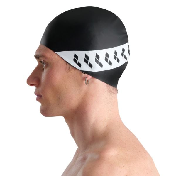 ARENA SİYAH YÜZÜCÜ SİLİKON BONE ICONS TEAM STRIPE CAP 001463111