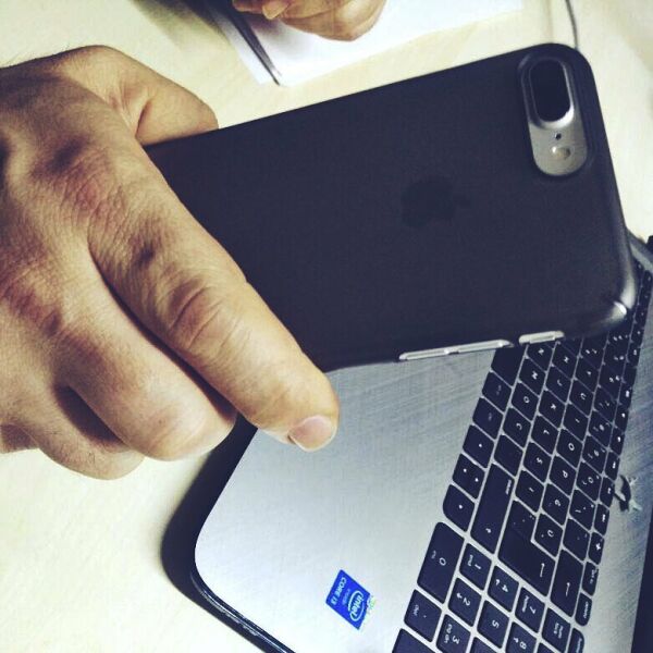 Ringke Slim Frost iPhone 7/8 ile Uyumlu KIlıf Black İnce Buzlu Transparan