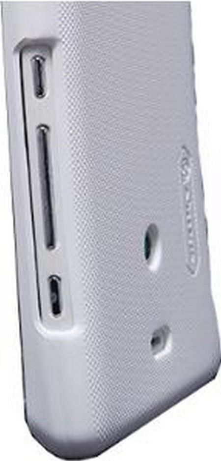 Nillkin Xperia T LT30p ile Uyumlu Sert Kauçuk Kılıf Beyaz