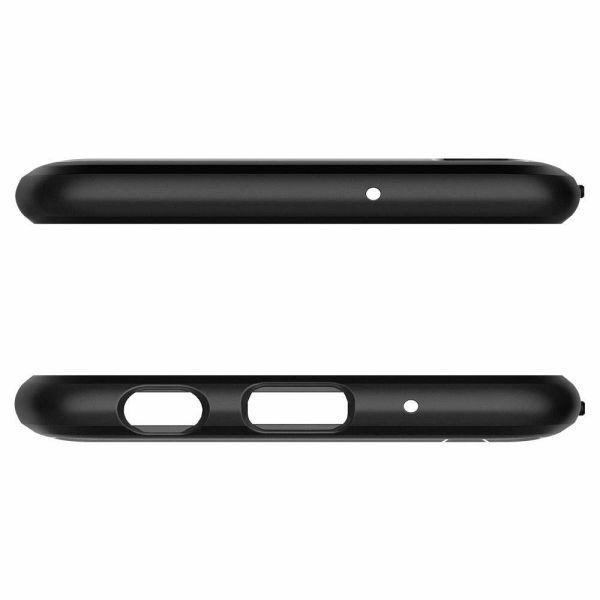 Spigen Galaxy A10 ile Uyumlu Kılıf Rugged Armor Black