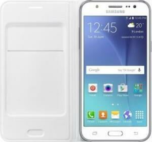 Galaxy J5 ile Uyumlu Flip Wallet Kılıf Beyaz EF-WJ500BWEGWW