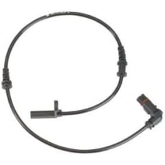 Mercedes C Class W204 Case C180 (2007-2013) CDI - C200 CDI - C220 CDI - C250 CDI Датчик ABS переднего колеса Hella Brand A2045400117