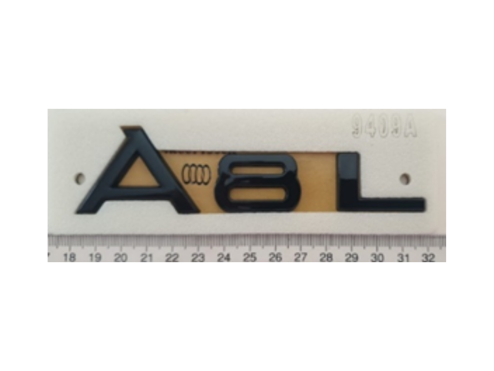 Audi A8 Siyah A8L Yazısı İthal Marka 4D0853741E