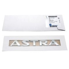 Opel Astra J ASTRA Надпись на багажнике оригинальная GM Brand 177227