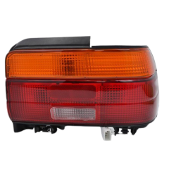Toyota Corolla 1993-1997 Sağ Arka Stop Lambası Matsuba Marka 81550-1A720