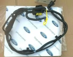 Ford Transit 2018-2021 2.0 EcoBlue Vakum kontrol Valfı Hortumlu Komple Ford Otosan Gk3Q9S468Aa