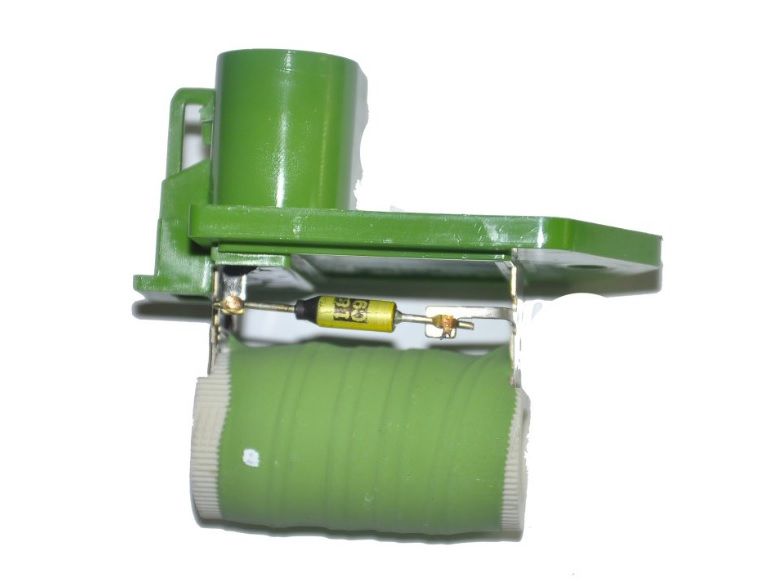 Fiat 500 L  1.3 -  1.6 Jtd Fan Motor Rezistansı Orijinal Opar Marka 51888625