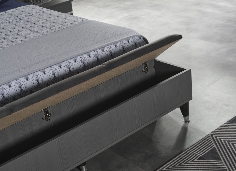 Zümrüt Luxury Panolu Karyola