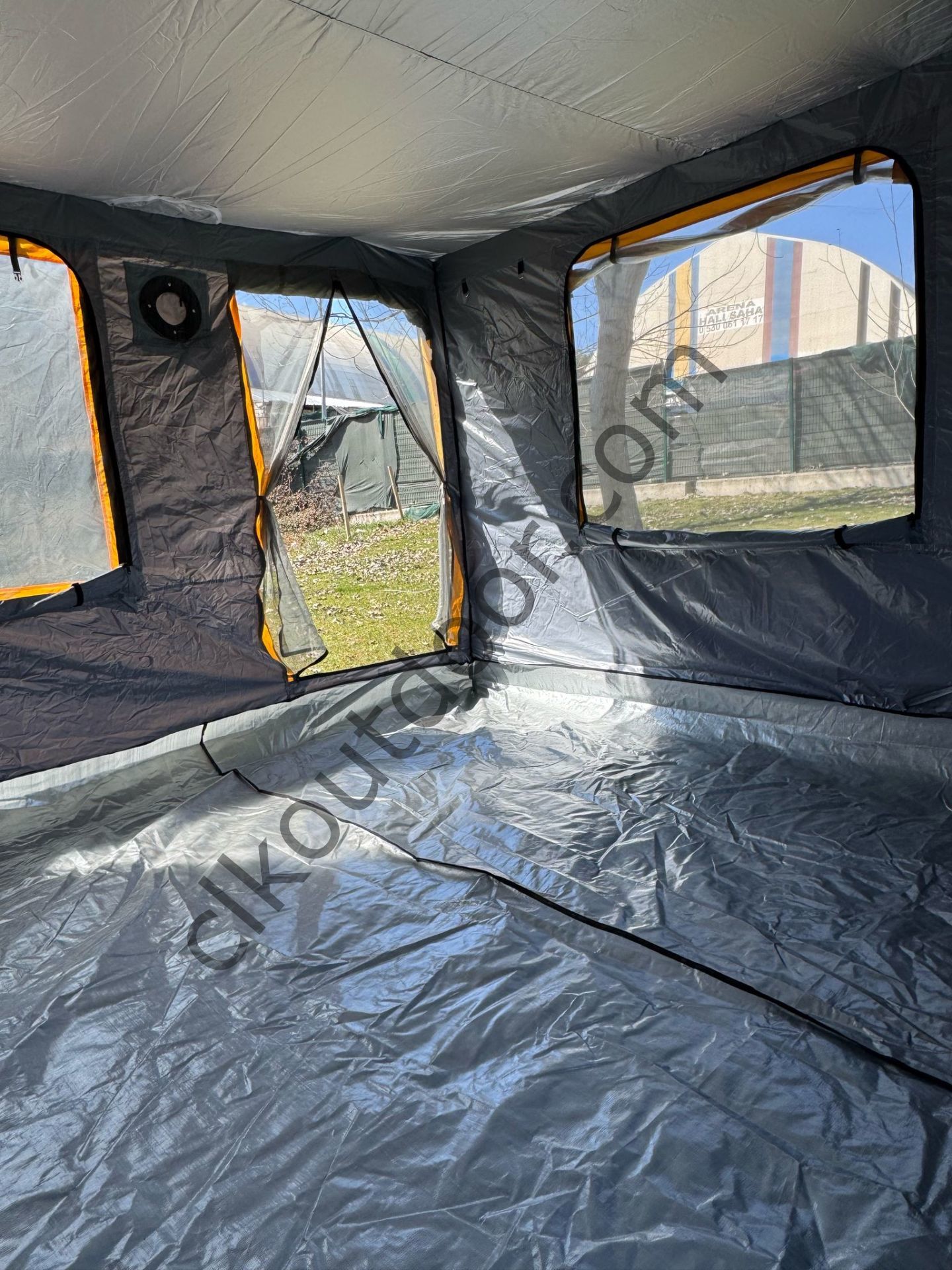 CLK 3x3 Metre 30 mm Profil Yeni Nesil 2 Kapı 4 Sineklikli  Portatif Katlanır Portatif Gazebo Kamp Çadır Gri Bej