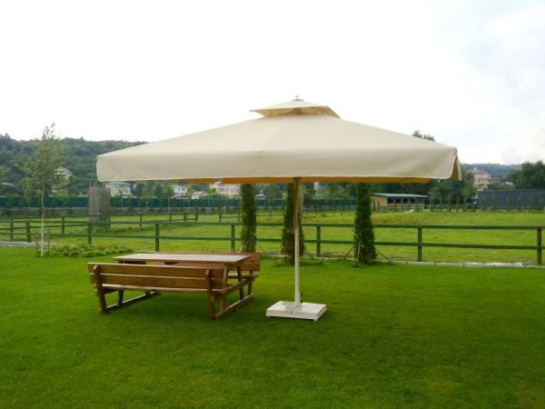 CLK 3x3 Metre Saçaklı Eko Model Krank Sistem Teleskopik Şemsiye Q80 Profil Akrilik (İthal) - Metal Hareketli Ayak 4 Mermerli (80x80cm 160 kg) - Siyah